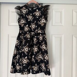 Janie and Jack Black Floral Girls Dress
Size 10